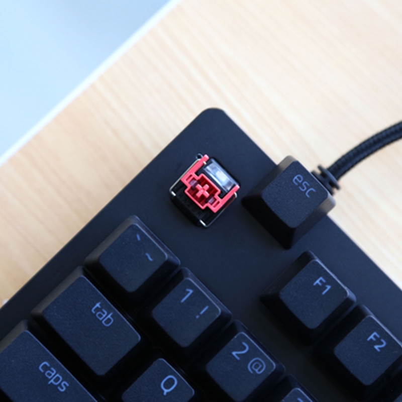 4 V2 Slient Liner Đỏ Công Tắc  - đánh giá và giá Gaming Keyboard Hot Swappable